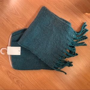 Dark Green Blanket Scarf